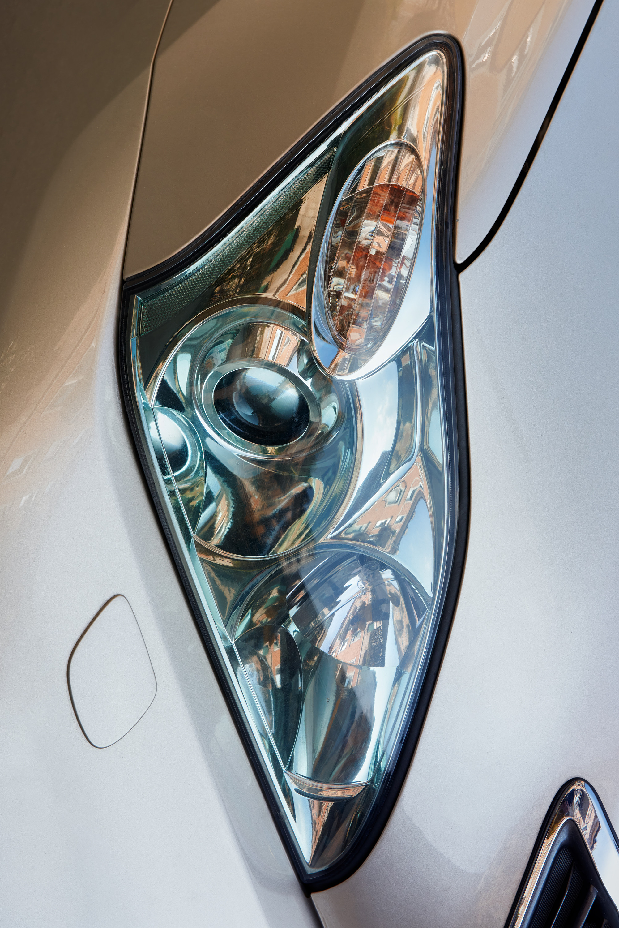 Headlights (portals), 2023