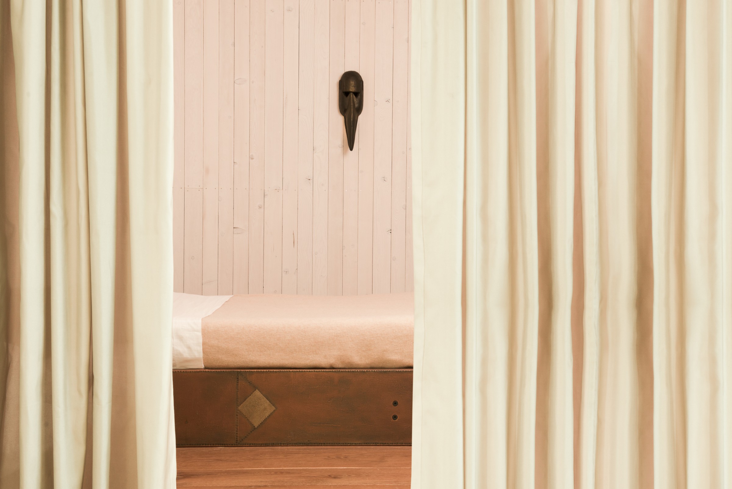 PIN-UP, Ugo Rondinone House